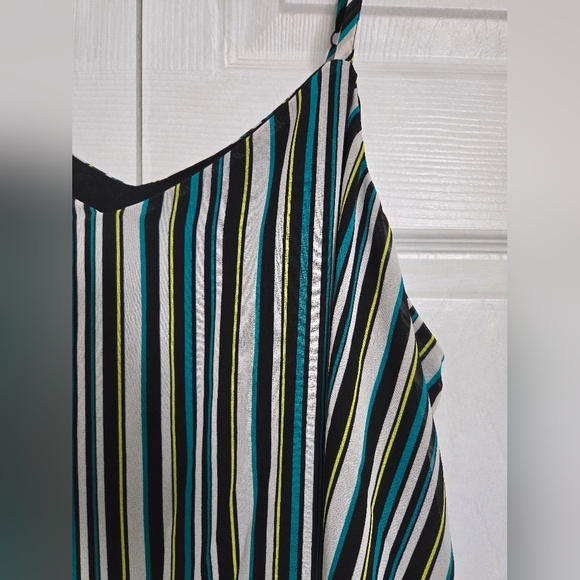 Torrid (NWT) Black & White Polka Dot Sophie Chiffon Swing Cami  - Size 3 - Picture 3 of 9